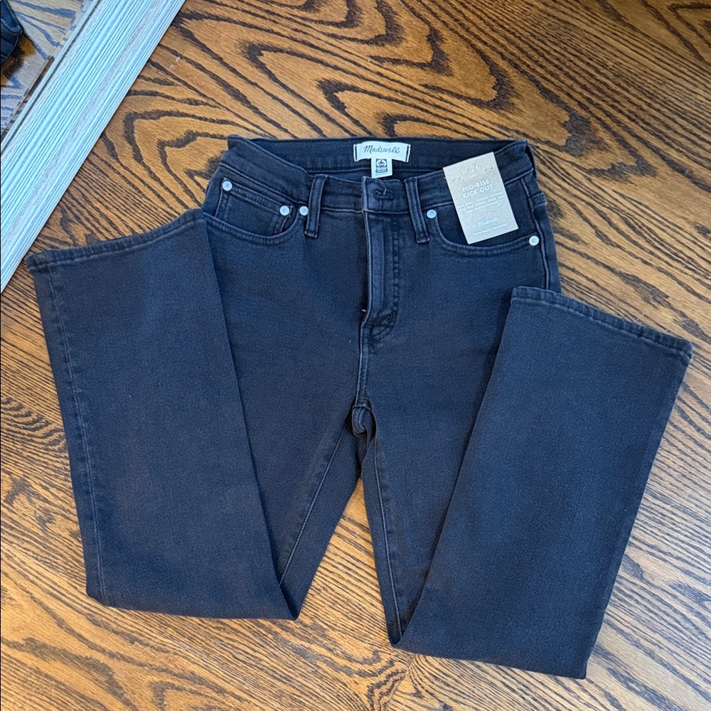 Madewell Charcoal washed black Mid-Rise Kick Out Jeans Ankle-length sz 26 NWT
